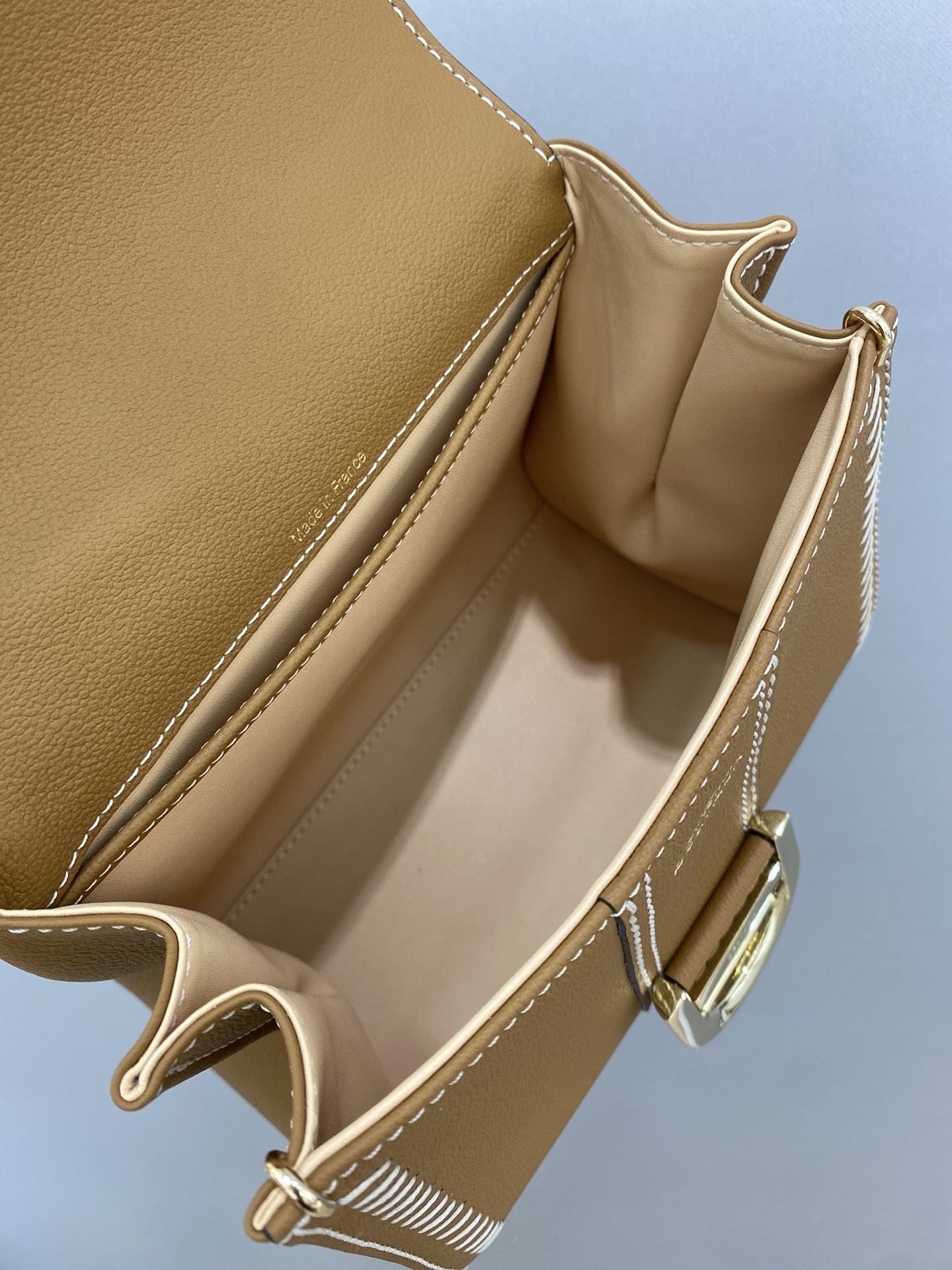 델보 브리앙 박스백 미니